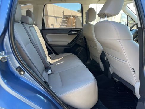 Used 2016 Subaru Forester 2.5i Limited AWD/4WD image 26