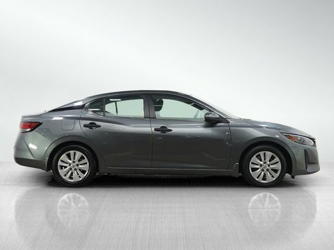 Used 2025 Nissan Sentra S FWD image 6