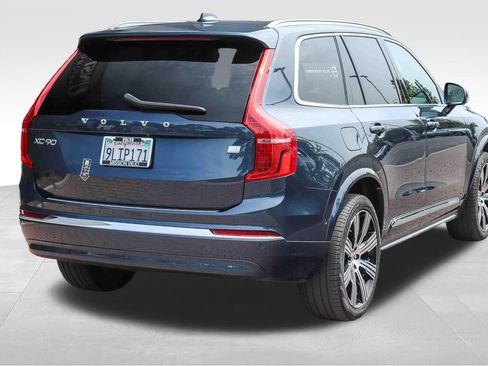 Used 2024 Volvo XC90 T8 Plus w/ Protection Package Premier AWD/4WD image 8