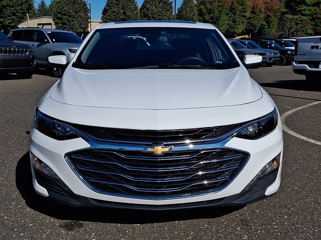 Used 2024 Chevrolet Malibu LT FWD image 8