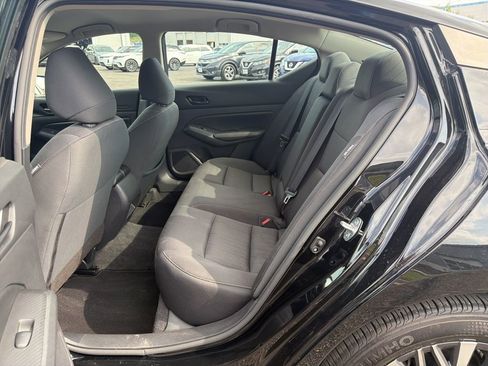 Used 2024 Nissan Altima 2.5 SV image 25