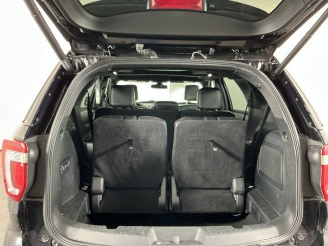 Used 2018 Ford Explorer Sport AWD/4WD image 30