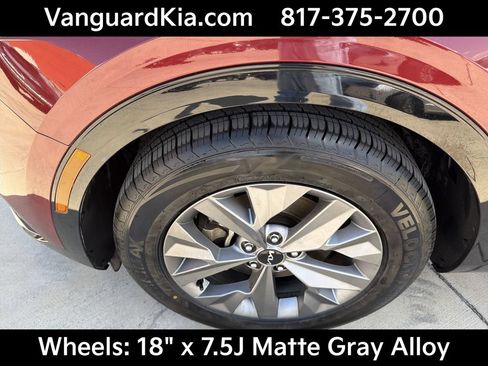 Certified 2025 Kia Sportage SX FWD image 22