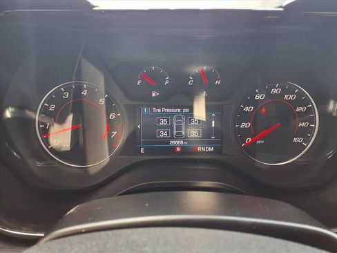 Used 2020 Chevrolet Camaro LT w/ Technology Package RWD image 17