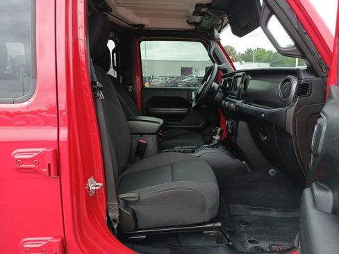 Used 2022 Jeep Wrangler Unlimited Sport AWD/4WD image 28