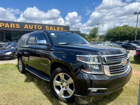 Used 2017 Chevrolet Suburban Premier image 16