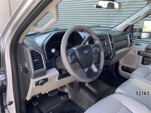 Used 2017 Ford F250 XL w/ Power Equipment Group image 29