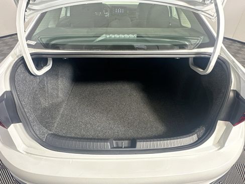 Used 2025 Volkswagen Jetta S FWD image 28