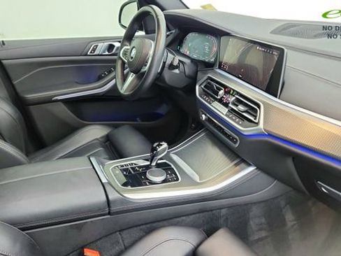 Used 2022 BMW X5 xDrive40i w/ M Sport Package AWD/4WD image 20