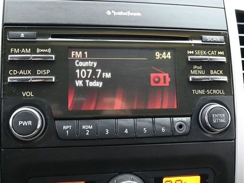 Used 2013 Nissan Frontier PRO-4X image 19