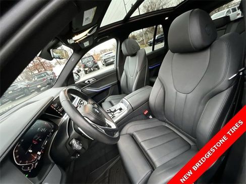 Used 2022 BMW X5 xDrive40i w/ Premium Package image 15