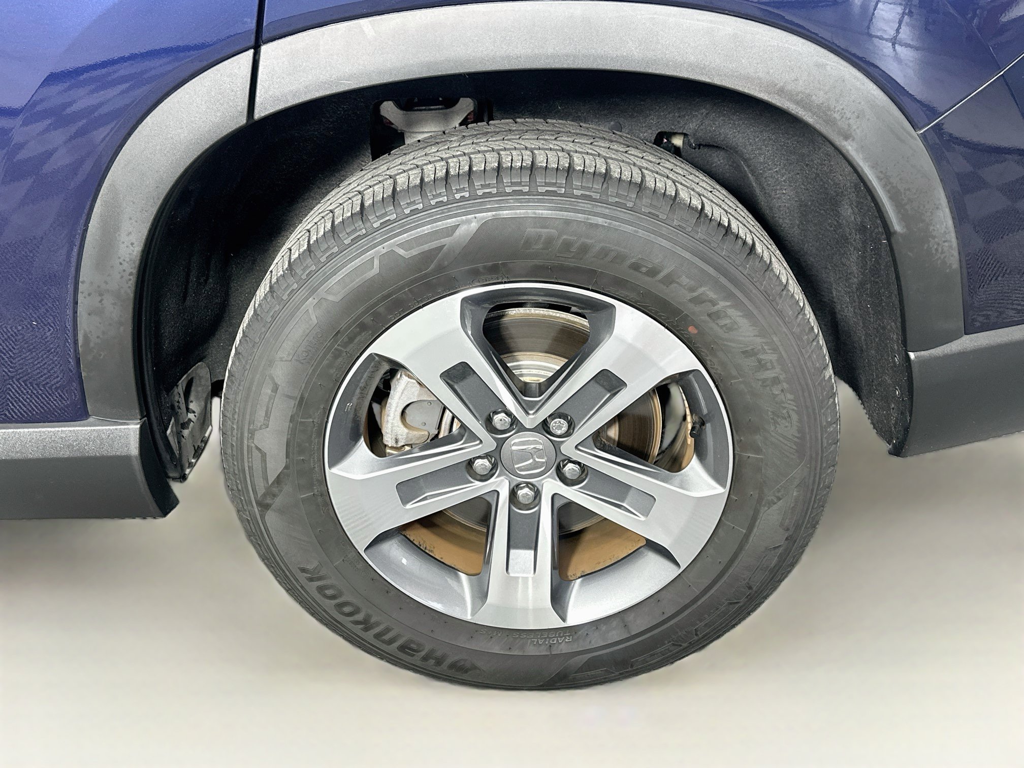 Used 2025 Honda Pilot EX-L image 11