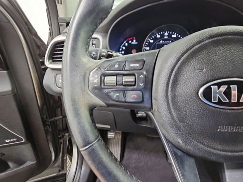 Used 2017 Kia Sorento SX AWD/4WD image 25