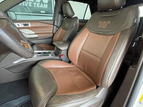 Used 2022 Ford Explorer King Ranch AWD/4WD image 10