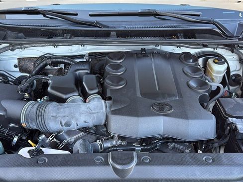 Used 2023 Toyota 4Runner Limited image 29