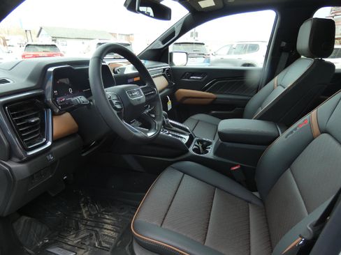 New 2026 GMC Canyon AT4 w/ Technology Plus Package image 12