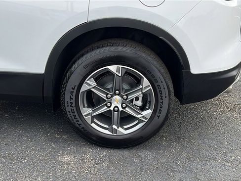 New 2026 Chevrolet Blazer LT image 9