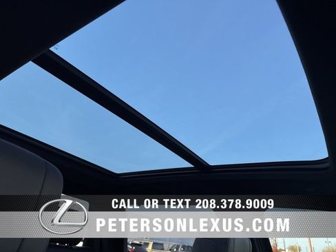 Used 2024 Toyota Tundra Platinum image 12