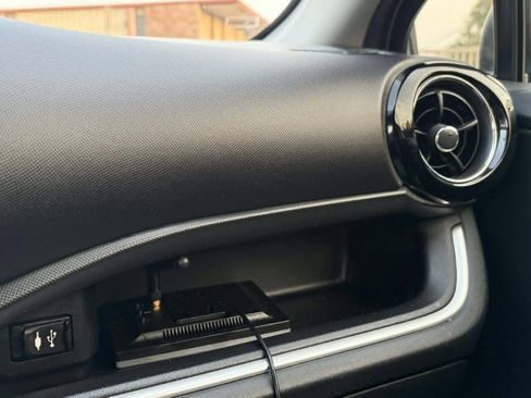Used 2016 Toyota Prius C Three FWD image 19