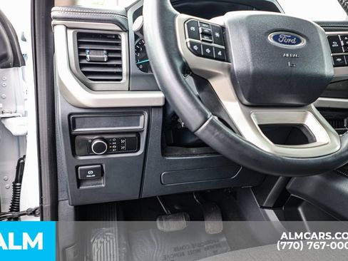 Used 2024 Ford Expedition Max XLT RWD image 28