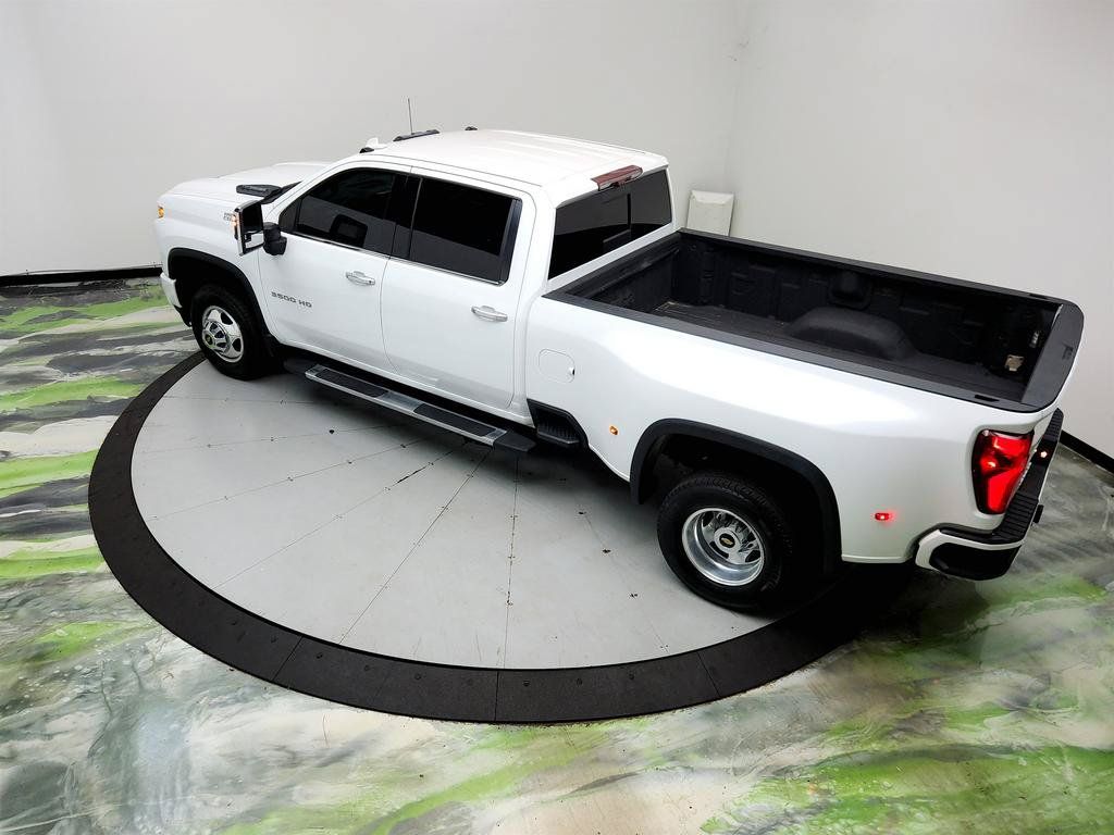 Used 2021 Chevrolet Silverado 3500 High Country AWD/4WD image 36