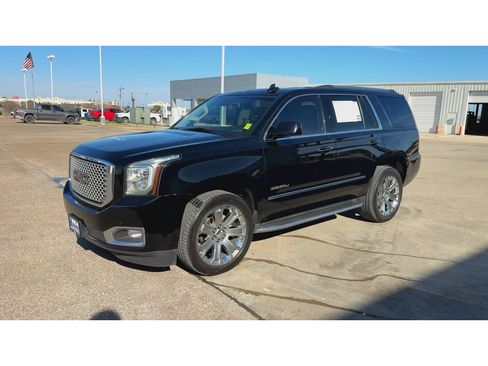 Used 2015 GMC Yukon Denali w/ Open Road Package image 4