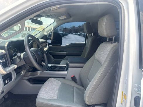 Used 2025 Ford F250 XLT w/ FX4 Off-Road Package AWD/4WD image 8