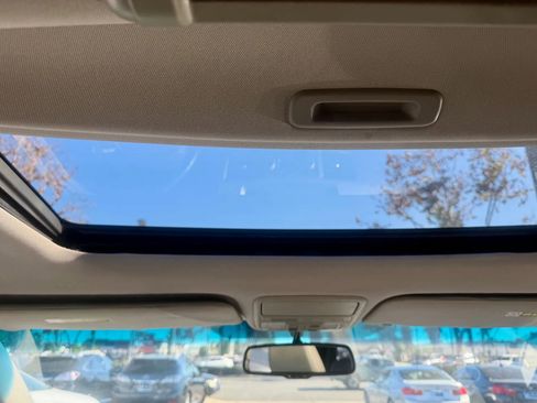 Used 2011 Honda Odyssey EX-L image 19