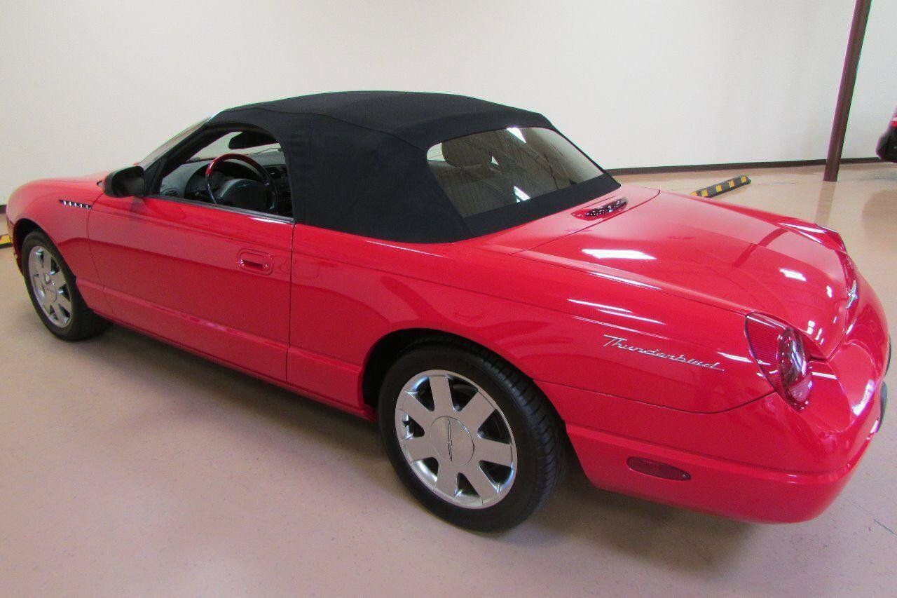 Used 2002 Ford Thunderbird RWD image 21