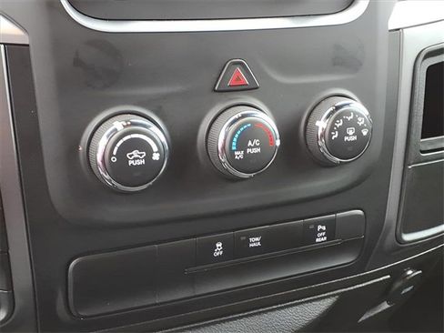 Used 2024 RAM 1500 Classic Warlock image 12