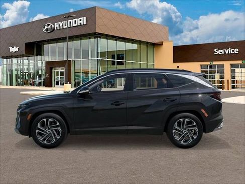 New 2026 Hyundai Tucson Limited AWD/4WD image 3