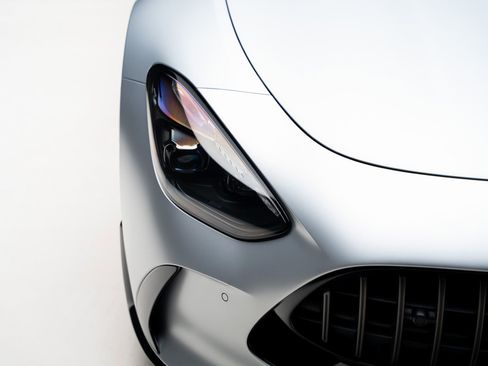 Used 2025 Mercedes-Benz AMG GT 63 image 12