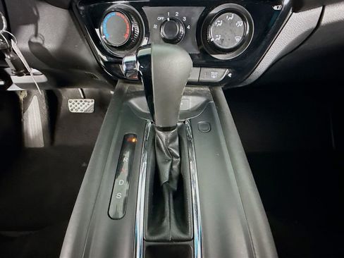 Used 2020 Honda HR-V Sport image 18