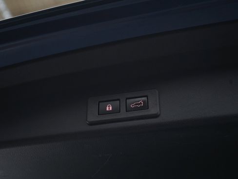 Used 2022 Subaru Ascent Limited image 20