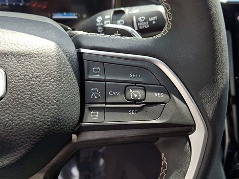 Certified 2024 Jeep Grand Cherokee Limited 4xe AWD/4WD image 24