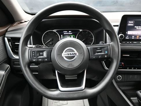 Used 2021 Nissan Rogue SV AWD/4WD image 14