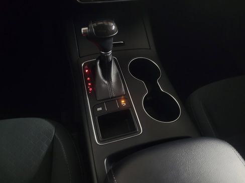 Used 2018 Kia Sorento LX image 26