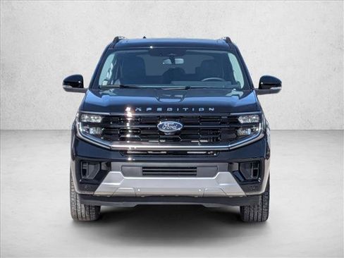 New 2026 Ford Expedition Max Platinum w/ Driver's Package image 6