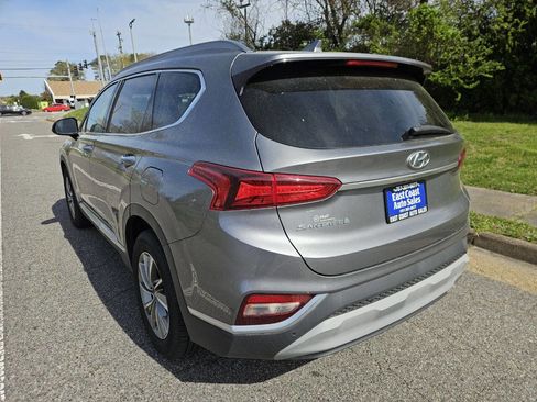 Used 2020 Hyundai Santa Fe SEL w/ Convenience + Premium Package image 4