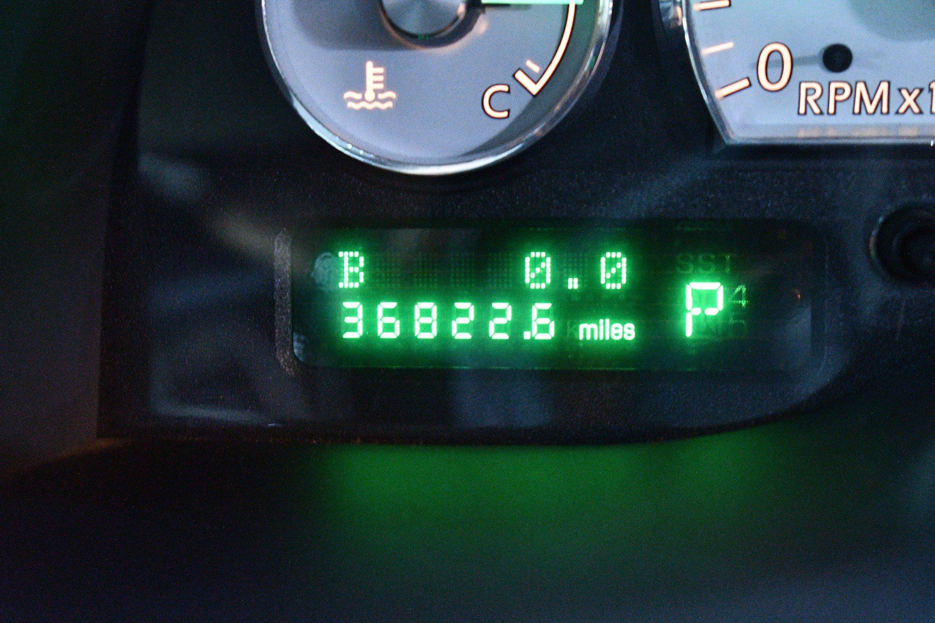 Used 2003 Ford Thunderbird RWD image 26