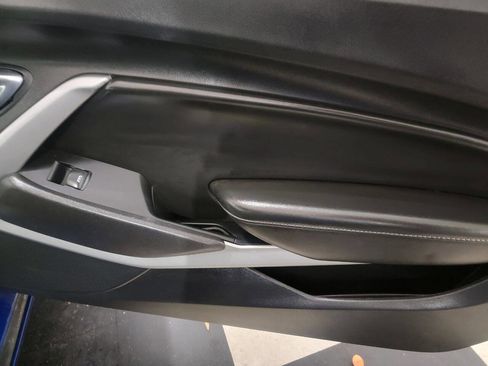 Used 2018 Chevrolet Camaro LT image 16