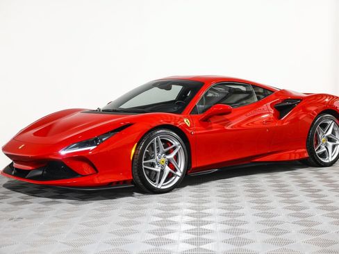 Used 2020 Ferrari F8 Tributo RWD image 20
