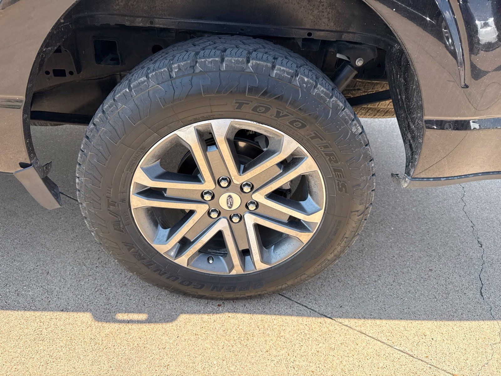 Used 2022 Ford F150 XL w/ STX Appearance Package RWD image 10