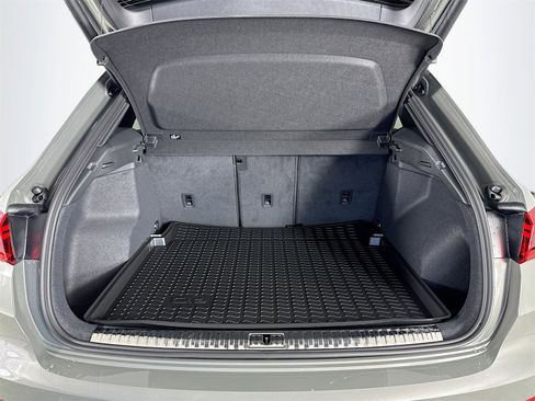 New 2025 Audi Q3 2.0T Premium image 26