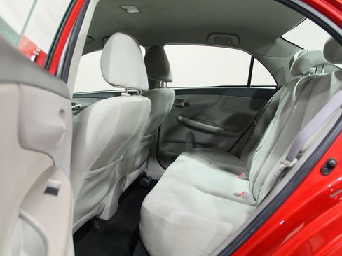 Used 2010 Toyota Corolla LE FWD image 26