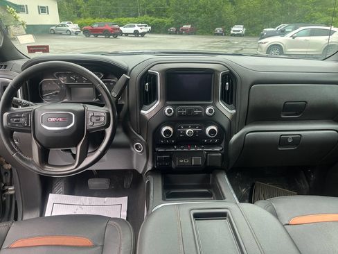 Certified 2021 GMC Sierra 1500 AT4 AWD/4WD image 17