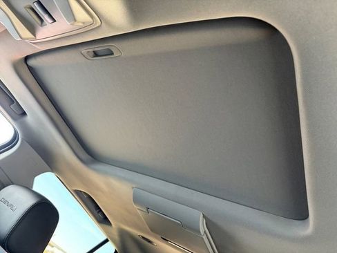 Used 2018 GMC Yukon XL Denali w/ Denali Ultimate Package image 25