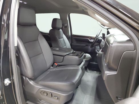Certified 2025 GMC Sierra 1500 SLT AWD/4WD image 18