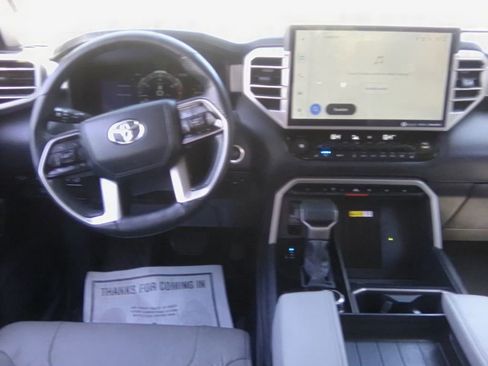 Used 2024 Toyota Tundra Limited w/ Power Package AWD/4WD image 10