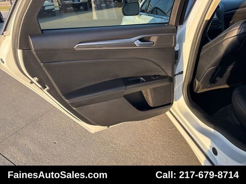 Used 2019 Ford Fusion SEL image 51